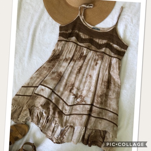 GlamVault Dresses & Skirts - Crochet Boho Tie Dye Dress